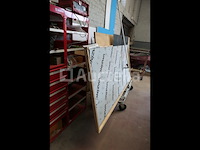 Verkoop van zinken platen, forex panelen, paneelwagens, würth planken en inhoud - afbeelding 1 van  19