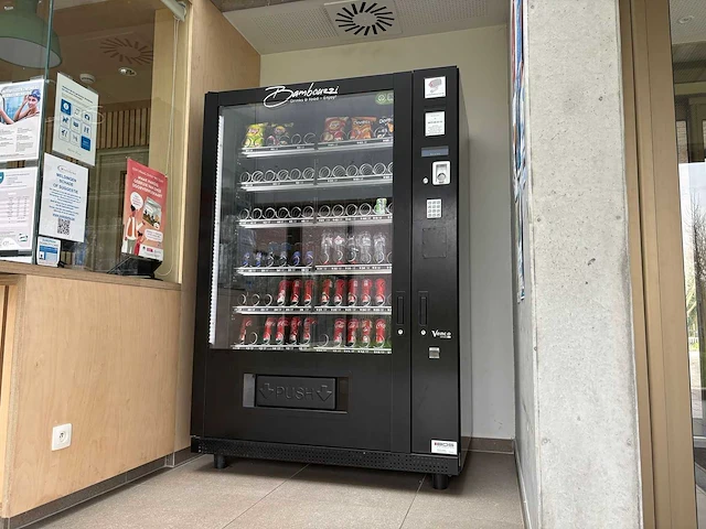 Verkoopautomaat xl - snacks/drinks gekoeld - afbeelding 2 van  6