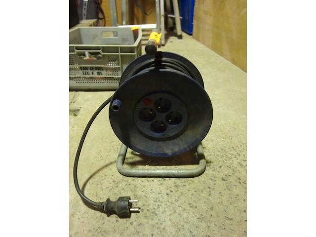 Verlengkabel met haspel - afbeelding 1 van  1