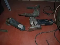 Verlengkabel op haspel, emmer gevuld met wieltjes, slijpmachine aeg dwsl 175/500 , wipzaag bosch gst60p (defect), boormachine bosch psb 5000 re (defect), haakse slijper family tool (defect), oude fruitkist - afbeelding 2 van  11