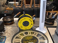 Verlengkabel op haspel, torenventilator watshome, ronde wandklok - afbeelding 2 van  5