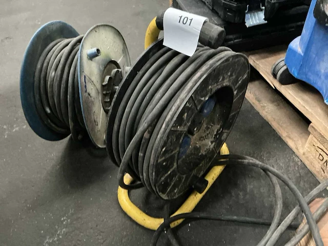 Verlengkabelhaspels (3x) - afbeelding 5 van  6