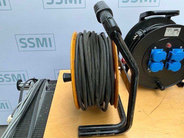 Verlengkabelhaspels elektrisch (3x) - afbeelding 11 van  13