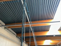 Verlichting aan plafond - afbeelding 1 van  2