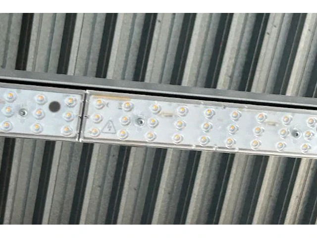 Verlichting - afbeelding 2 van  2