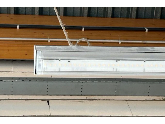 Verlichting - afbeelding 2 van  2