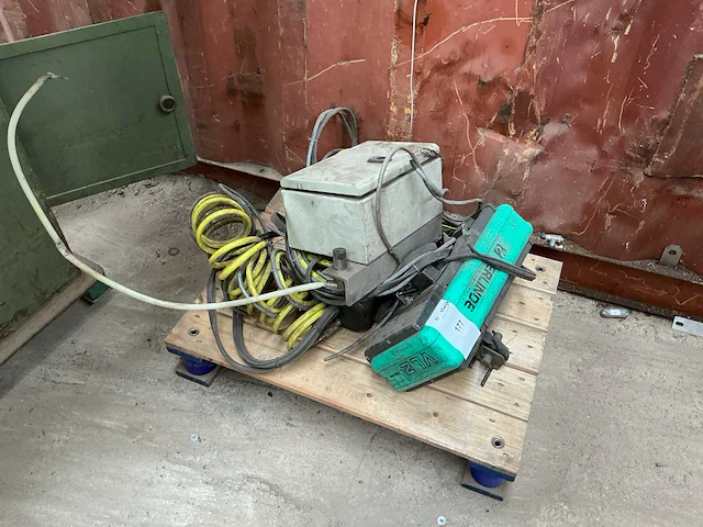 Verlinde vl2 elektrische kettingtakel - afbeelding 1 van  6