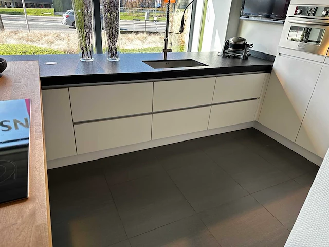Verlo - showroomkeuken - afbeelding 34 van  46