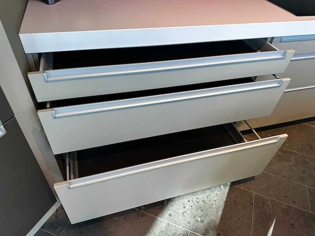Verlo - showroomkeuken - afbeelding 18 van  34