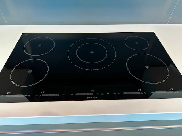 Verlo - showroomkeuken - afbeelding 21 van  34