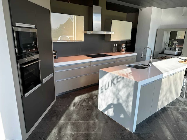 Verlo - showroomkeuken - afbeelding 12 van  34
