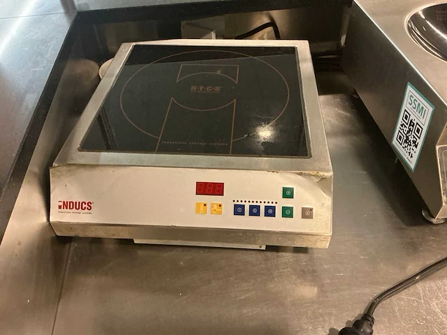 Veroorzaakt platte kookplaten - afbeelding 1 van  2