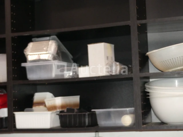 Verpakkingen, trays, emmers, potten, terrines (grote hoeveelheid) - afbeelding 1 van  28
