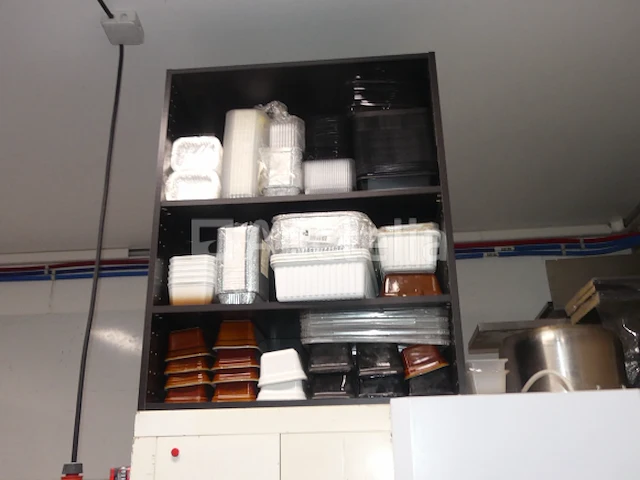 Verpakkingen, trays, emmers, potten, terrines (grote hoeveelheid) - afbeelding 6 van  28