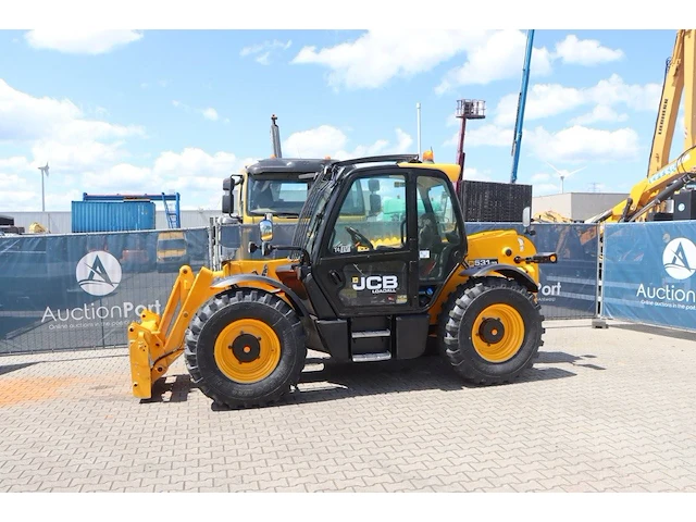 Verreiker jcb 531x70ag diesel 3100kg 7.0m 2018 - afbeelding 1 van  1