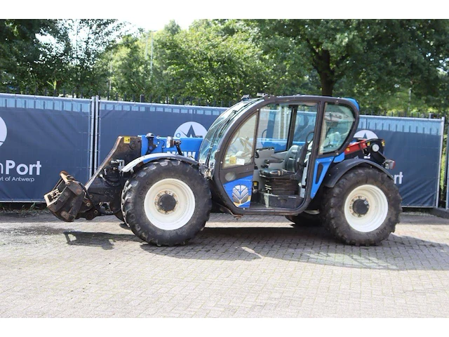 Verreiker new holland 187 diesel 101pk 2012 - afbeelding 1 van  1
