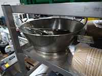 Verrijdbaar inox rek + inhoud - afbeelding 4 van  7