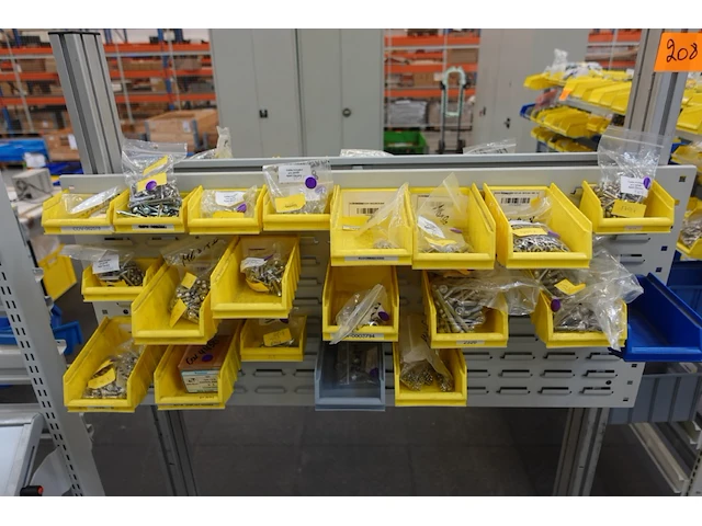 Verrijdbaar metalen rek - afbeelding 2 van  4