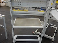 Verrijdbaar metalen rek - afbeelding 1 van  2