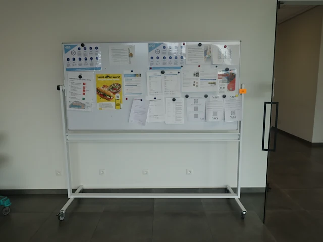 Verrijdbaar notitiebord - afbeelding 1 van  1