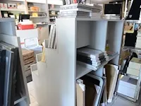 Verrijdbaar schab met kaders - afbeelding 3 van  10