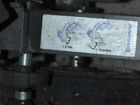 Verrijdbaar statief voor doorslijper husqvarna - afbeelding 2 van  2