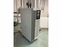 Verrijdbare accu noodstroomgroep masterguard ups series c 15 kva - afbeelding 2 van  9