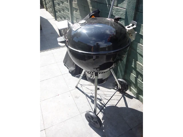 Verrijdbare bbq weber - afbeelding 2 van  4