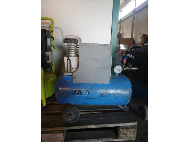 Verrijdbare compressor abac - afbeelding 1 van  3