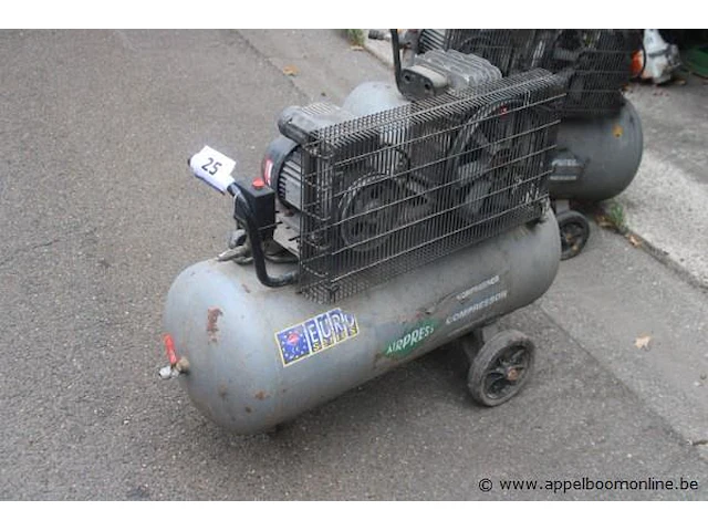 Verrijdbare compressor airpress hl 310/100 - afbeelding 1 van  3