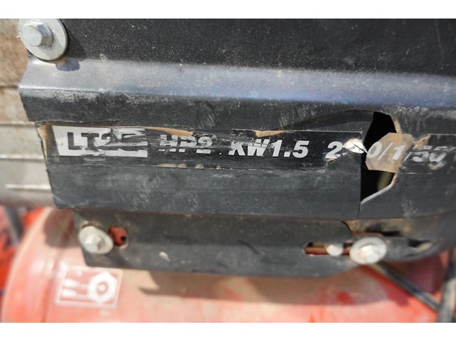 Verrijdbare compressor bager - afbeelding 2 van  2