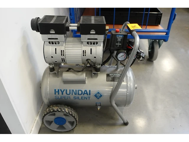 Verrijdbare compressor hyundai - afbeelding 1 van  3