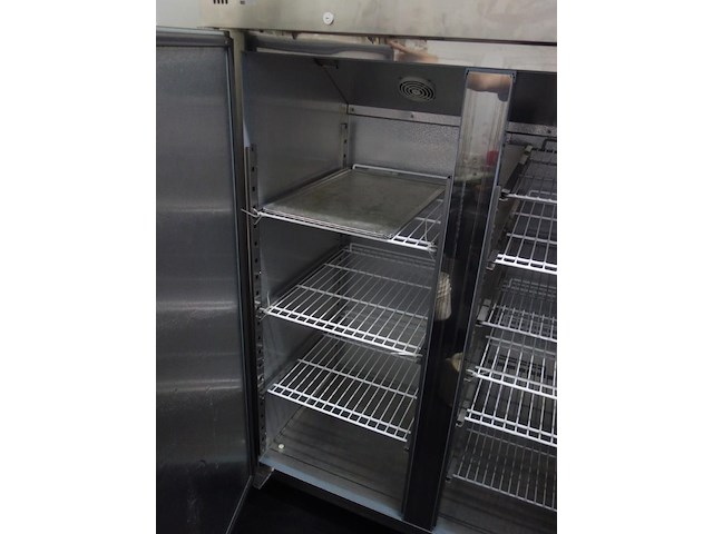 Verrijdbare/ dubbele inox koelkast combisteel - afbeelding 5 van  6
