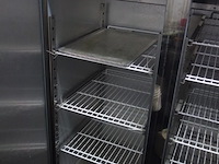 Verrijdbare/ dubbele inox koelkast combisteel - afbeelding 5 van  6
