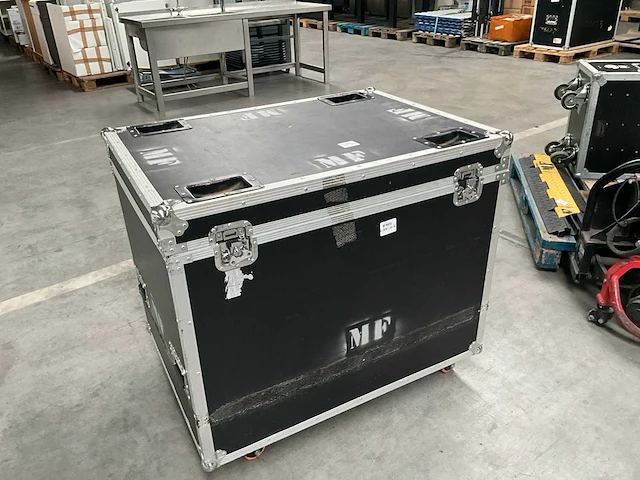 Verrijdbare flightcase nn - afbeelding 1 van  9