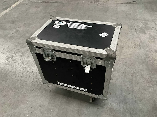 Verrijdbare flightcase nn - afbeelding 1 van  11