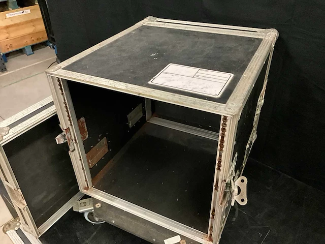 Verrijdbare flightcase - afbeelding 2 van  4