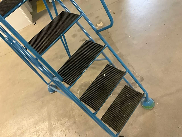 Verrijdbare fort jason magazijntrap - afbeelding 5 van  7