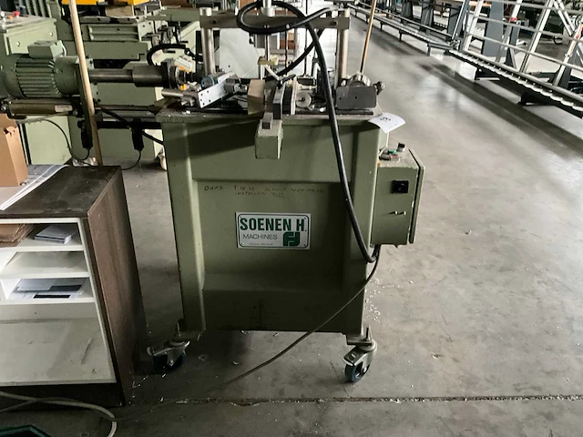 Verrijdbare freesmachine soenen hendrik - afbeelding 4 van  9
