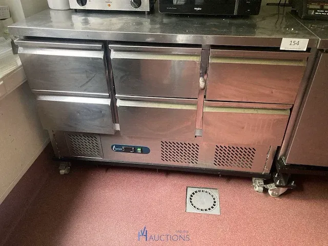 Verrijdbare gekoelde rvs werktafel - afbeelding 1 van  3