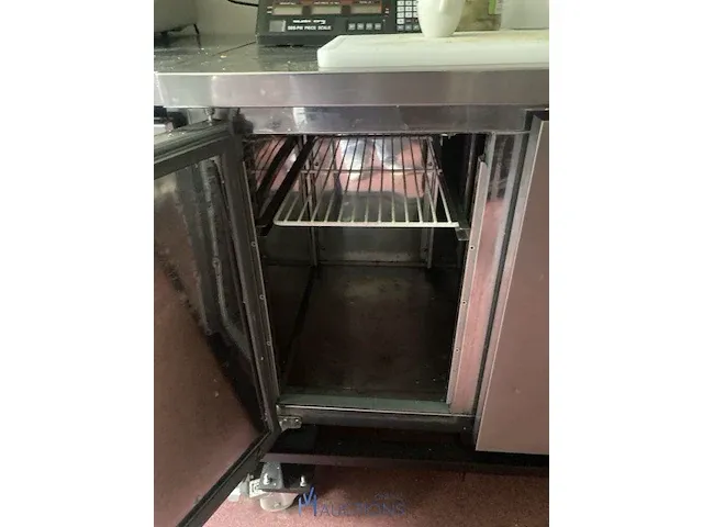 Verrijdbare gekoelde rvs werktafel - afbeelding 3 van  4