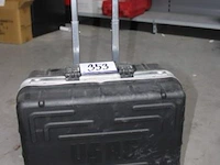Verrijdbare gereedschapskoffer usag - afbeelding 1 van  4