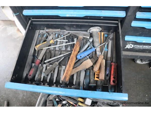 Verrijdbare gereedschapswagen met inhoud - afbeelding 5 van  7