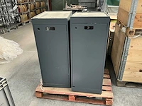Verrijdbare houten opbergkast (2x) - afbeelding 1 van  8