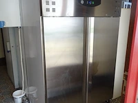Verrijdbare inox diepvries combisteel + inhoud