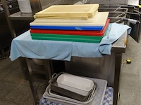 Verrijdbare inox kar + inhoud - afbeelding 1 van  5