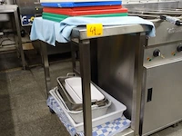Verrijdbare inox kar + inhoud - afbeelding 2 van  5