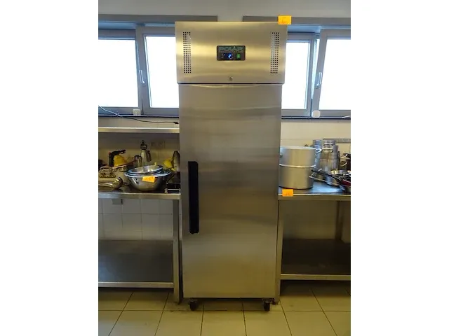 Verrijdbare inox koelkast polar - afbeelding 1 van  5