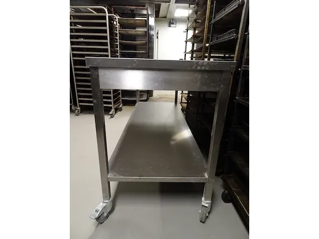 Verrijdbare inox tafel - afbeelding 2 van  2