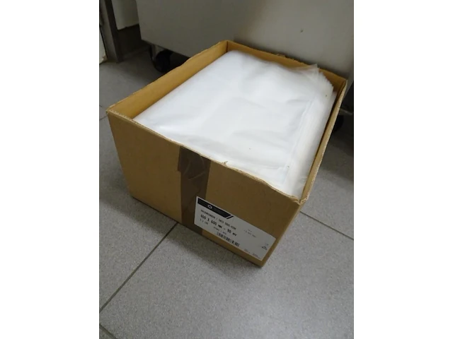 Verrijdbare inox vacuummachine henkelman - afbeelding 4 van  4
